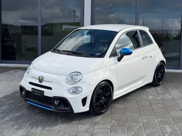 FIAT 595 Abarth 1.4 T-Jet 165 F595
