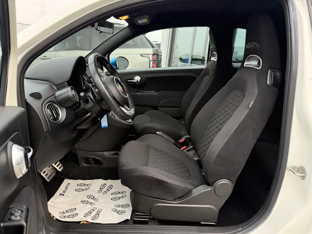 FIAT 595 Abarth 1.4 T-Jet 165 F595