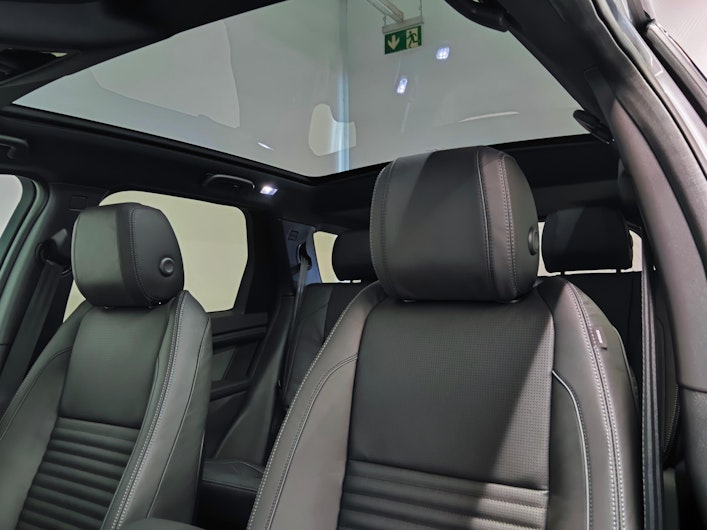 Vehicle image LAND ROVER DISCOVERY SPORT