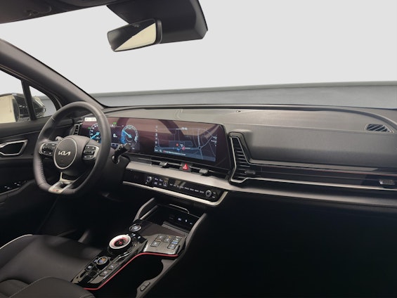 Vehicle image 13 Vehicle image 13