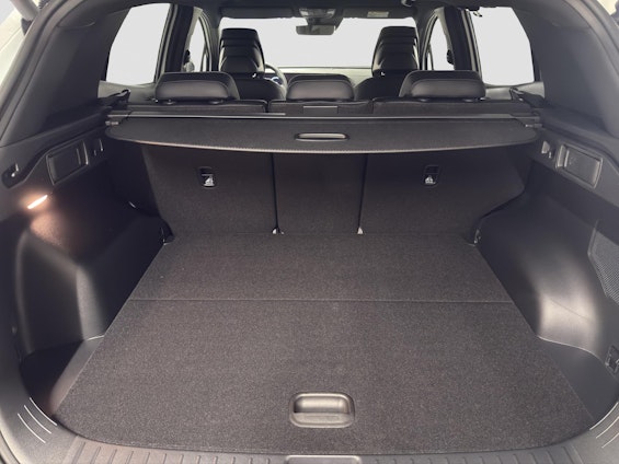 Vehicle image 15 Vehicle image 15