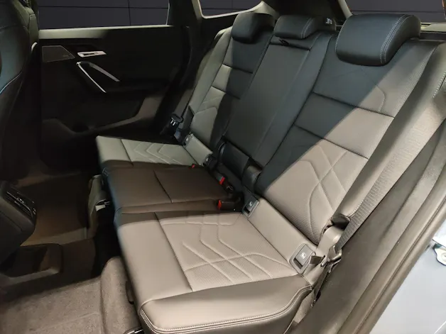 BMW X1 23d xDrive paddles