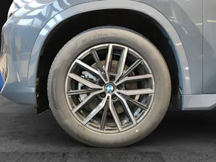 BMW X1 23d xDrive paddles