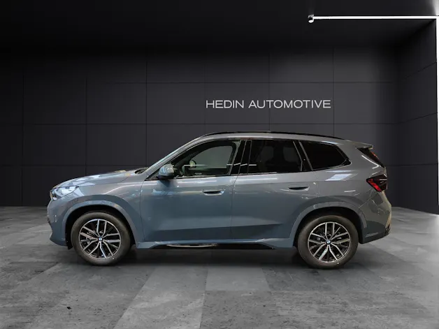BMW X1 23d xDrive paddles