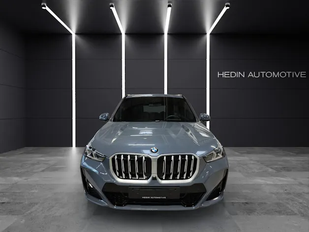 BMW X1 23d xDrive paddles