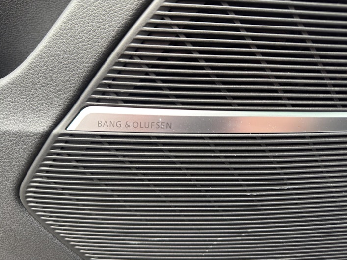 Vehicle image AUDI RSQ8