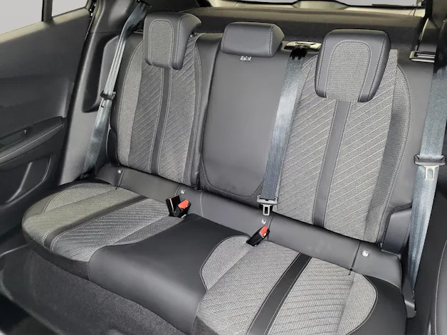 Peugeot 2008 1.2 Hybrid 145 Allure Premium