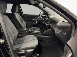 Fahrzeugbild PEUGEOT 2008 1.2 Hybrid 145 Allure Premium