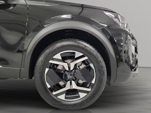 Vehicle image PEUGEOT 2008 1.2 Hybrid 145 Allure Premium