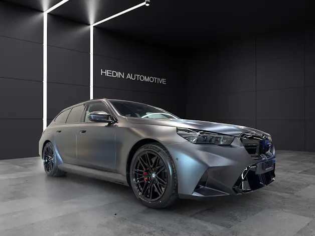 BMW M5 xDrive Touring