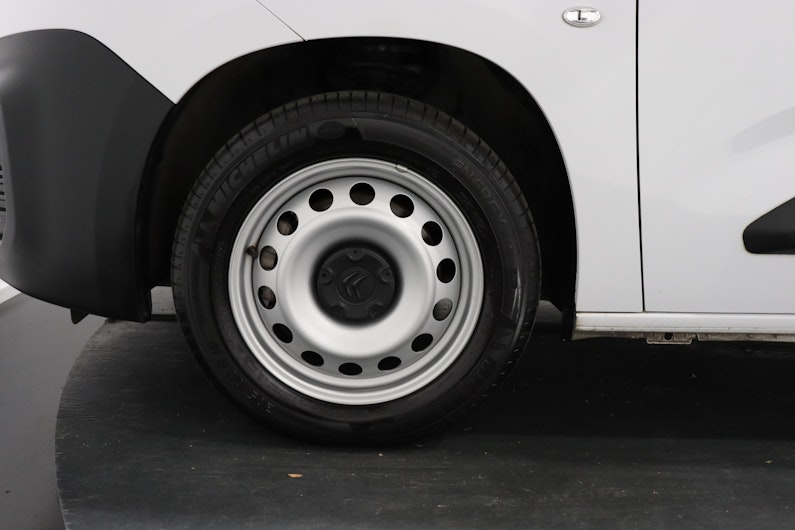 Vehicle image CITROEN BERLINGO