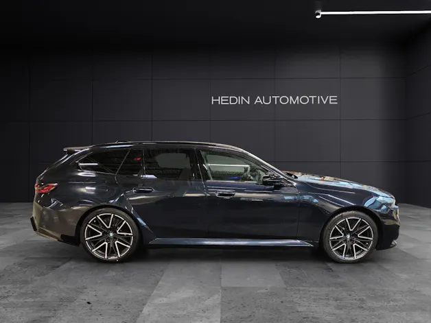 BMW M5 xDrive Touring
