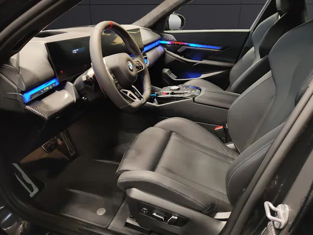 BMW M5 xDrive Touring