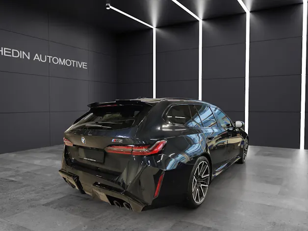 BMW M5 xDrive Touring