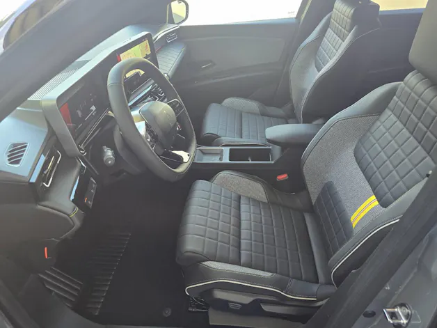 Renault R4 E-TECH ELECTRIC iconic 150PS Comfort Range