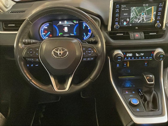 Vehicle image 6 Vehicle image 6