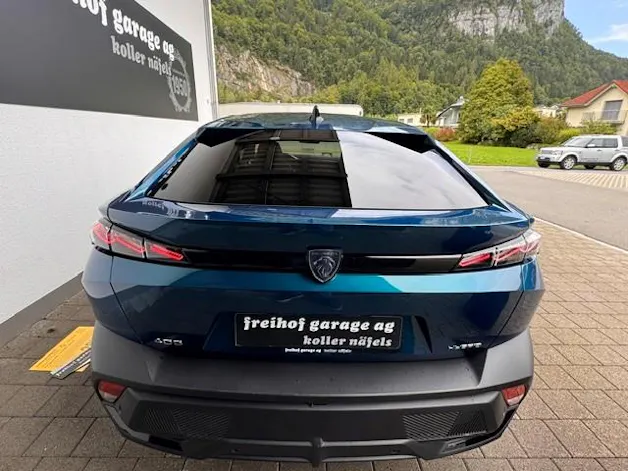 Peugeot 408 1.6 PHEV 225 GT