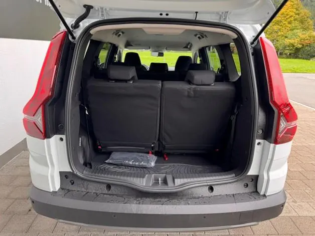 Dacia Jogger Extreme+ hybrid 140 7-Plätzer