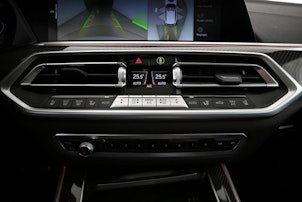 Vehicle image BMW X5 45e xDrive