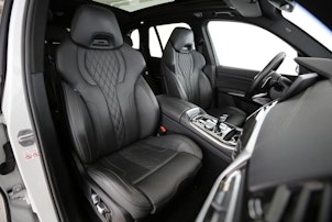 Vehicle image BMW X5 45e xDrive