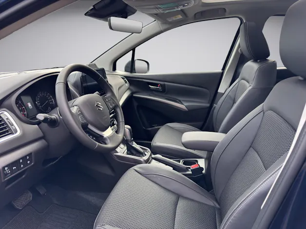 Suzuki S-Cross 1.4 T Compact Top Hybrid 4x4
