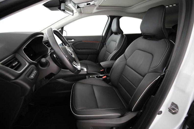 Vehicle image MITSUBISHI ASX