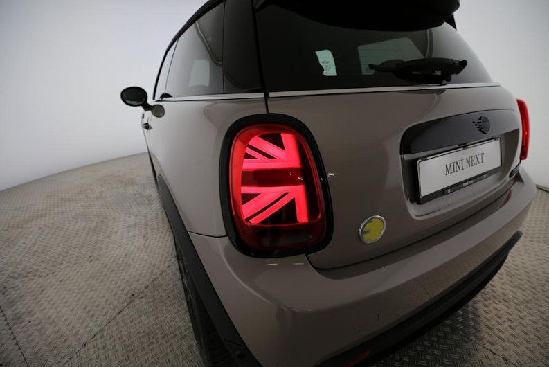 Vehicle image MINI MINI