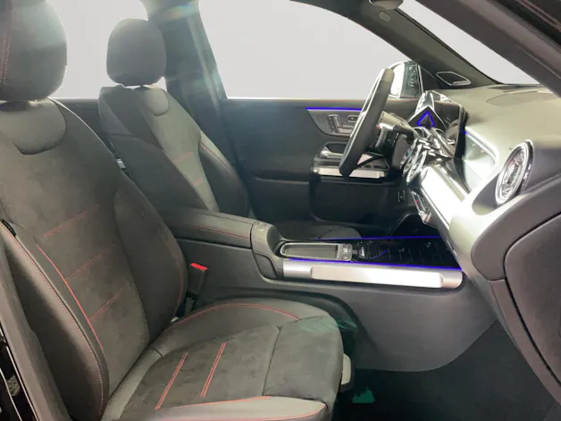 Mercedes-Benz GLB 220 d 4MATIC AMG Line