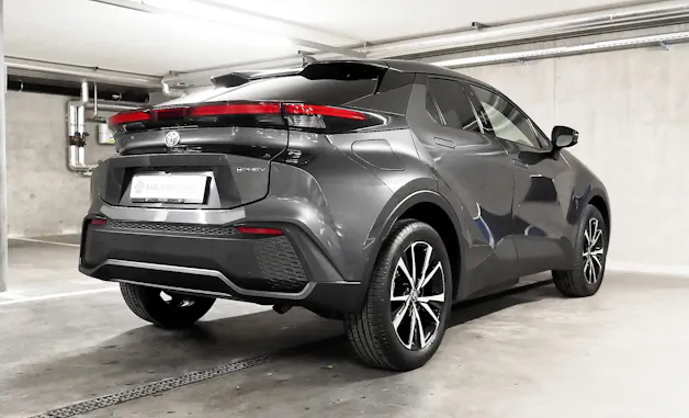 Toyota C-HR 2.0 PHEV Swiss Edition