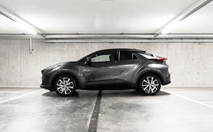Vehicle image TOYOTA C-HR 2.0 PHEV Swiss Edition