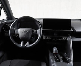 Vehicle image TOYOTA C-HR 2.0 PHEV Swiss Edition