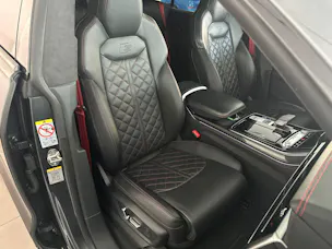 Audi SQ8 4.0 V8 TFSI quattro T-Tronic