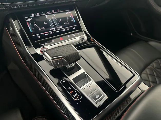 Audi SQ8 4.0 V8 TFSI quattro T-Tronic