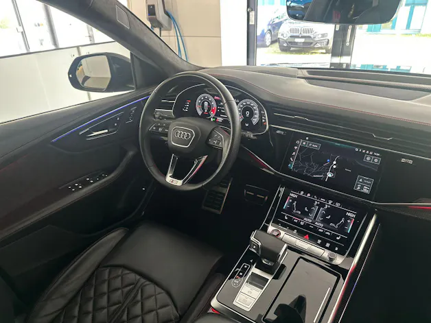 Audi SQ8 4.0 V8 TFSI quattro T-Tronic