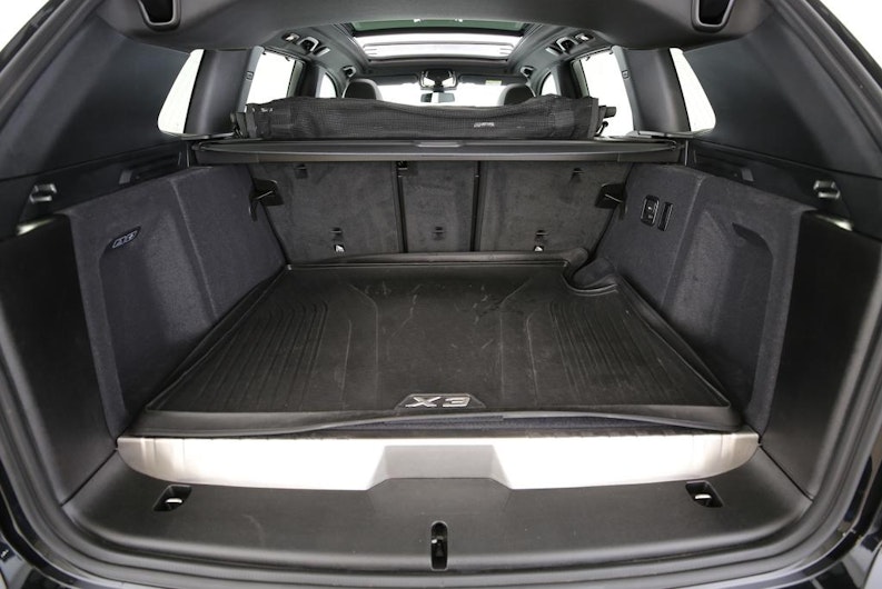 Vehicle image BMW X3