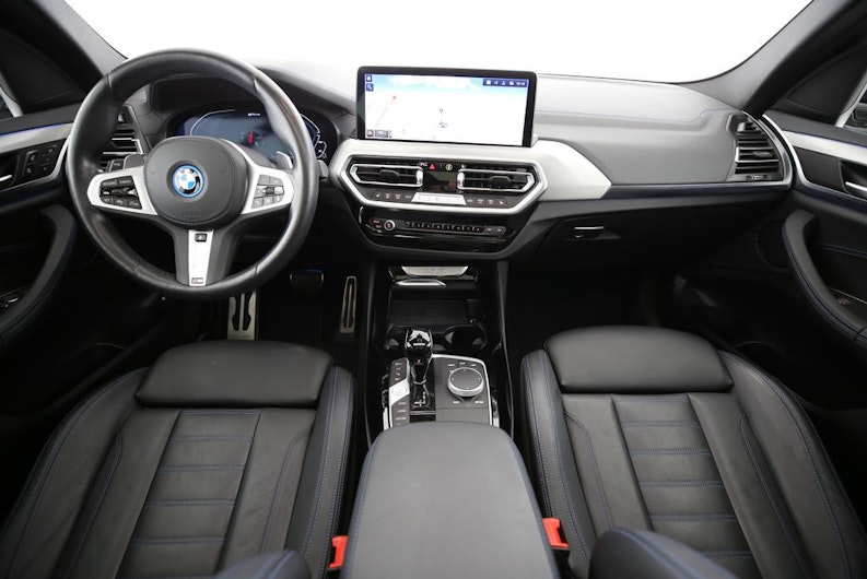 Vehicle image BMW X3