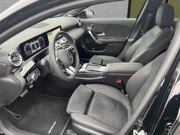Mercedes-Benz A 35 AMG 4matic