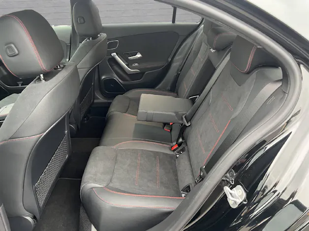 Mercedes-Benz A 35 AMG 4matic