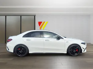 MERCEDES-BENZ A 35 AMG 4matic