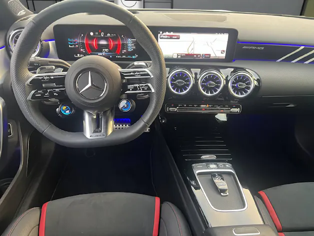 Mercedes-Benz A 35 AMG 4matic