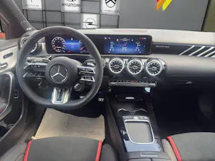 MERCEDES-BENZ A 35 AMG 4matic