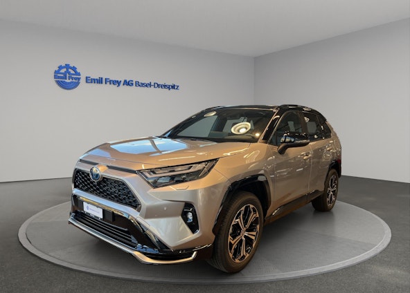 First vehicle image First vehicle image