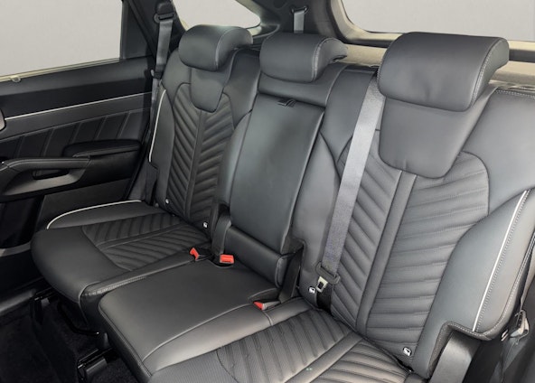 Vehicle image 9 Vehicle image 9