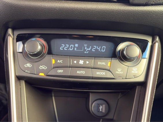 Vehicle image 20 Vehicle image 20