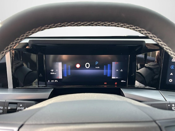 Vehicle image 8 Vehicle image 8