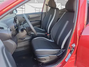 Hyundai i10 1.2 Amplia Facelift 2025