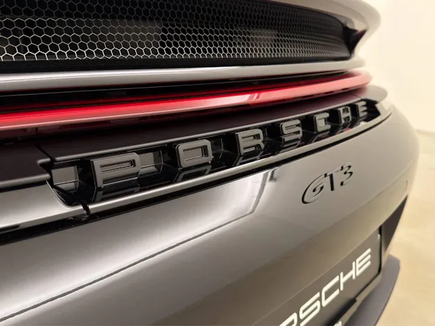 PORSCHE 911 GT3
