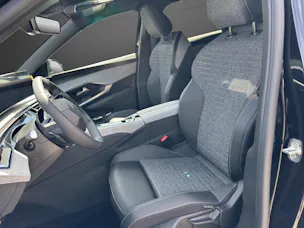 Peugeot 3008 73kWh Allure