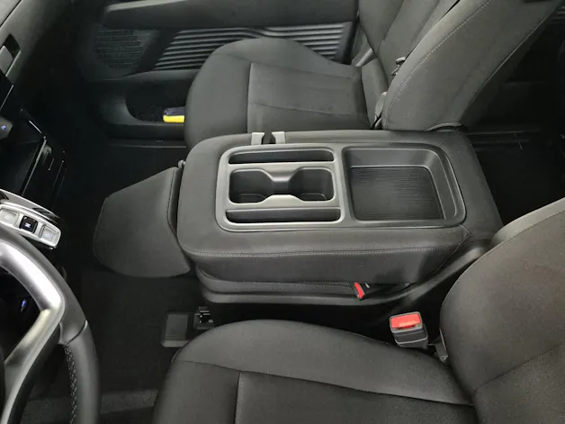 Hyundai Staria Wagon 1.6 GDi HEV Amplia
