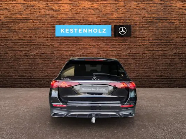 Mercedes-Benz E 220 d T 9G-Tronic